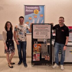 Tierisch gute Hilfe – unser Spendencontainer bei REWE Kleinostheim